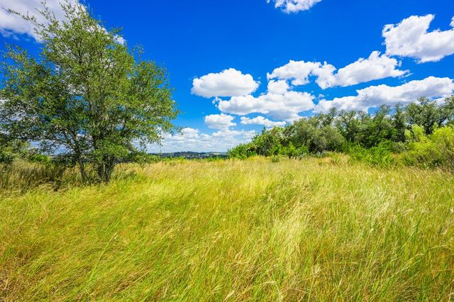 1282 Balcones Dr, Fredericksburg, TX 78624