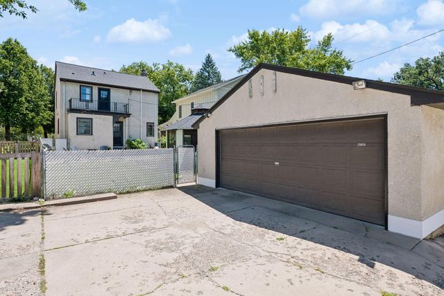 5232 Chowen Avenue S, Minneapolis, MN 55410
