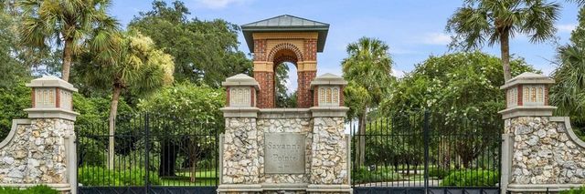 6714 SW 40TH TERRACE, Gainesville, FL 32608