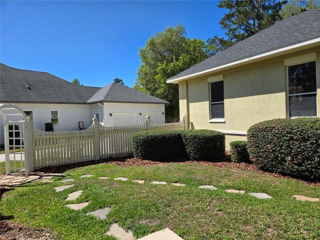 6714 SW 40TH TERRACE, Gainesville, FL 32608