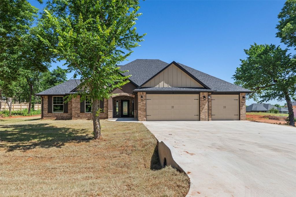 2414 Black Jack Way, Blanchard, OK 73010
