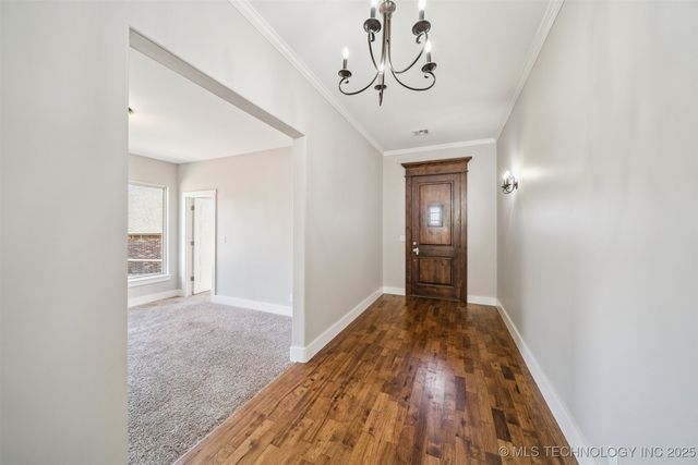 8211 Dunnwood Road, Claremore, OK 74019