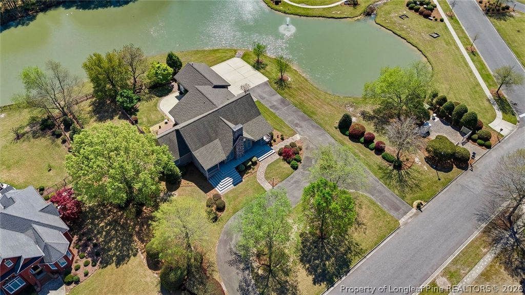 1302 Oakridge Boulevard, Lumberton, NC 28358 — exterior