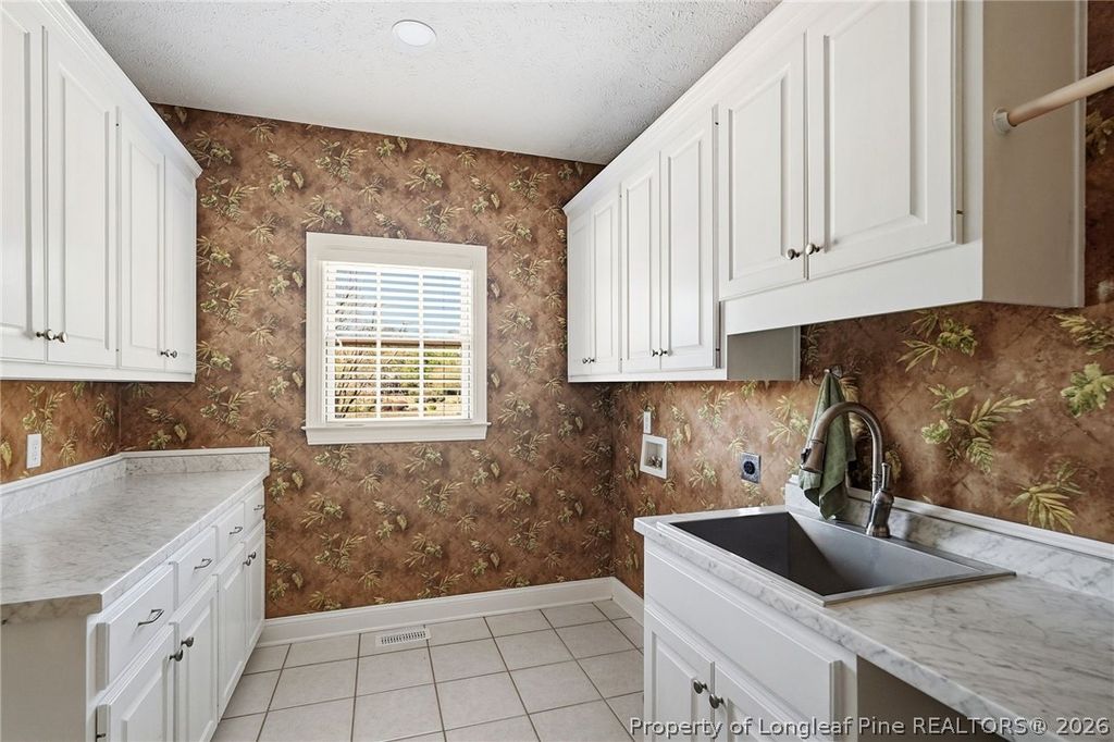 1302 Oakridge Boulevard, Lumberton, NC 28358 — photo 43