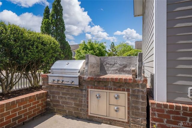 5402 Courtney, Tuscaloosa, AL 35406