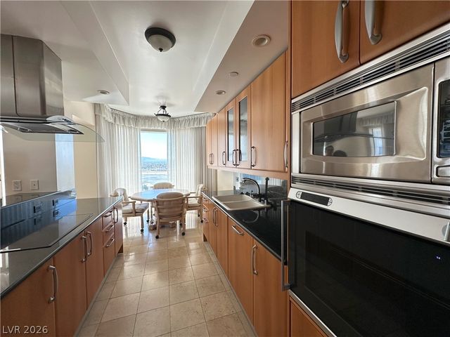 2747 Paradise Road 1706, Las Vegas, NV 89109