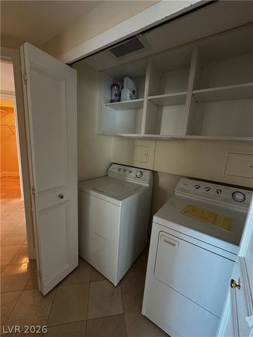 2747 Paradise Road 1706, Las Vegas, NV 89109