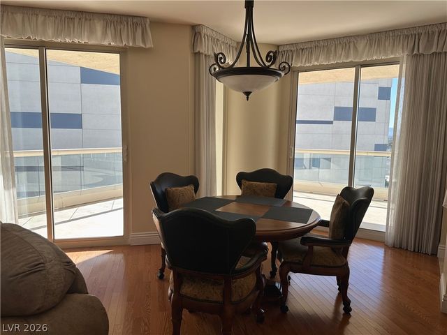 2747 Paradise Road 1706, Las Vegas, NV 89109