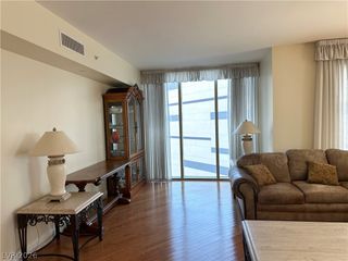 2747 Paradise Road 1706, Las Vegas, NV 89109