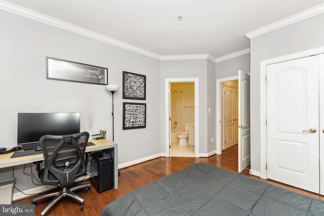 7489 CARRIAGE HILLS DR, Mclean, VA 22102
