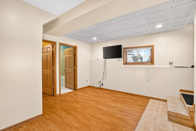 6518 Heidelberg CIRCLE, Waterford, WI 53185