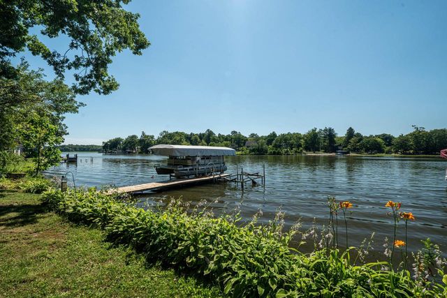 6518 Heidelberg CIRCLE, Waterford, WI 53185