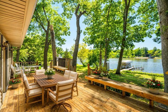 6518 Heidelberg CIRCLE, Waterford, WI 53185