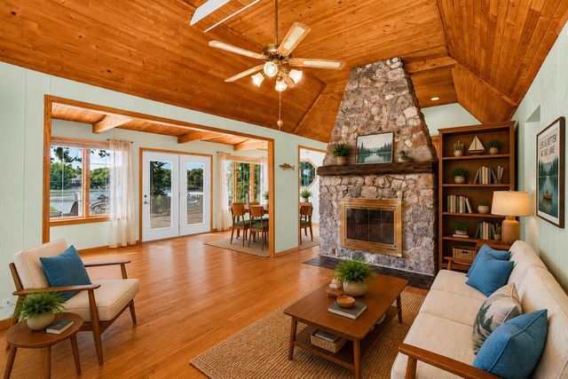 6518 Heidelberg CIRCLE, Waterford, WI 53185