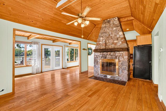 6518 Heidelberg CIRCLE, Waterford, WI 53185