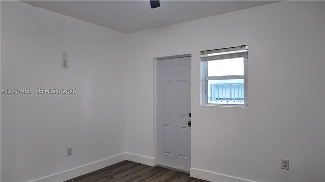 314 SW 10th Ave 1, Miami, FL 33130