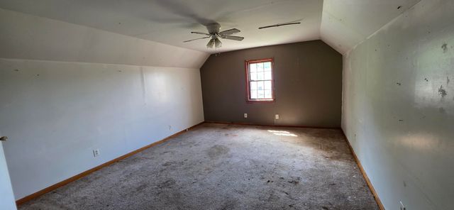 1037 Hardy RD, Vinton, VA 24179