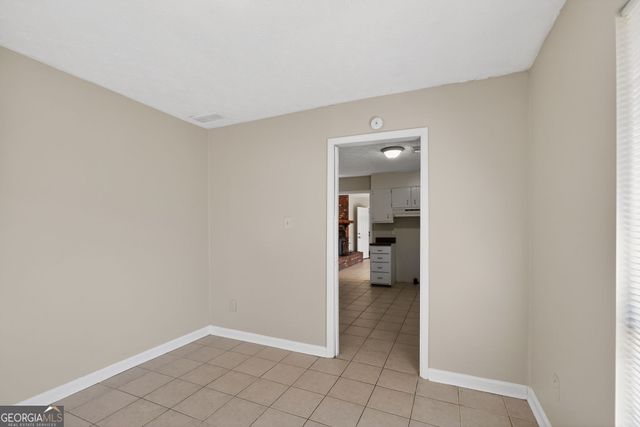 80 Triple Crown Lane, Ellenwood, GA 30294
