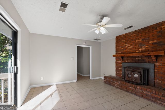 80 Triple Crown Lane, Ellenwood, GA 30294
