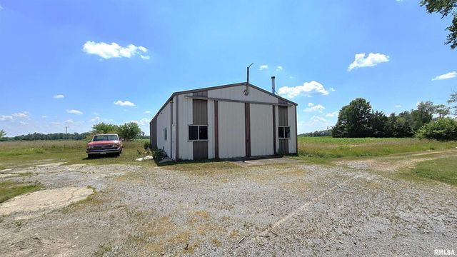 1807 E MAIN Street, Marion, IL 62959