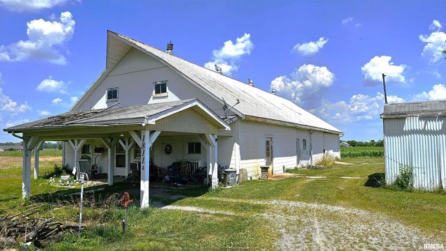 1807 E MAIN Street, Marion, IL 62959