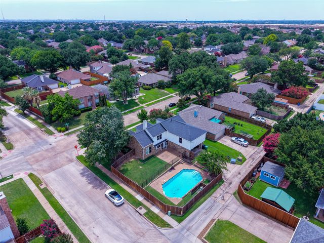 2060 Briarcliff Road, Lewisville, TX 75067