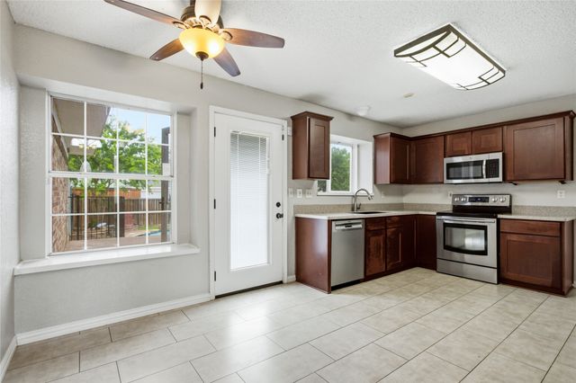 2060 Briarcliff Road, Lewisville, TX 75067