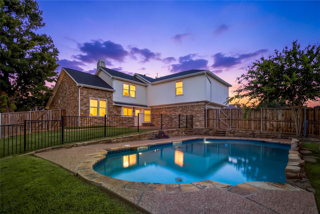 2060 Briarcliff Road, Lewisville, TX 75067