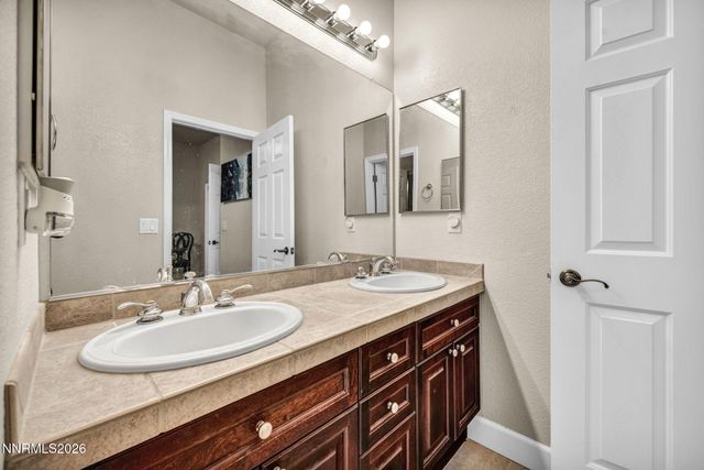 5417 S Elk River Road, Reno, NV 89511
