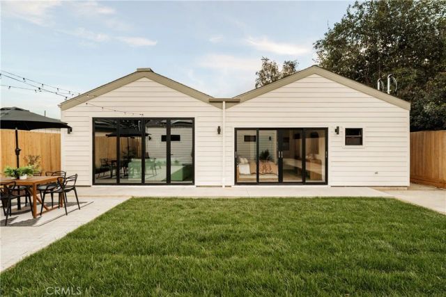 15337 Lemay Street, Van Nuys, CA 91406