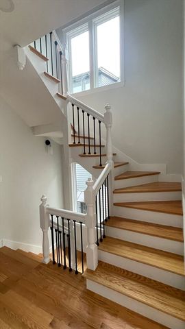 16 Putnam St 2, Somerville, MA 02143