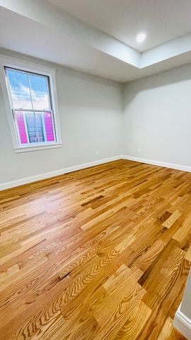 16 Putnam St 2, Somerville, MA 02143