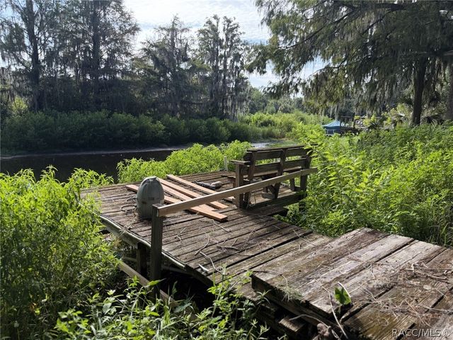 4210 E Lake Park Drive, Hernando, FL 34442