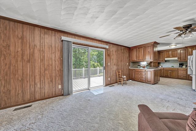 4940 North Lake DR, Roanoke, VA 24019