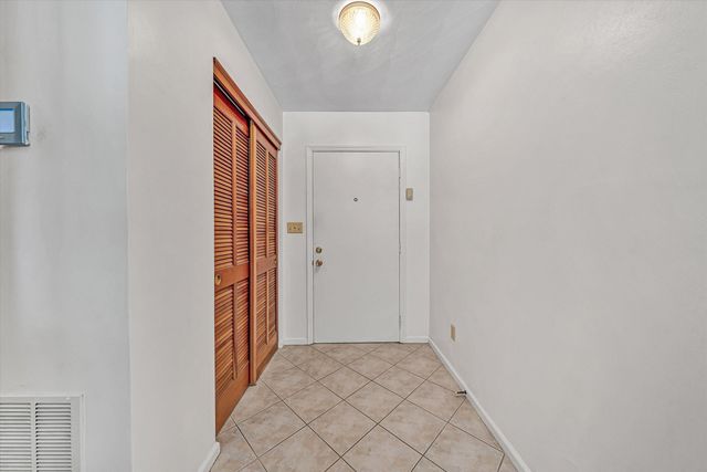 4940 North Lake DR, Roanoke, VA 24019