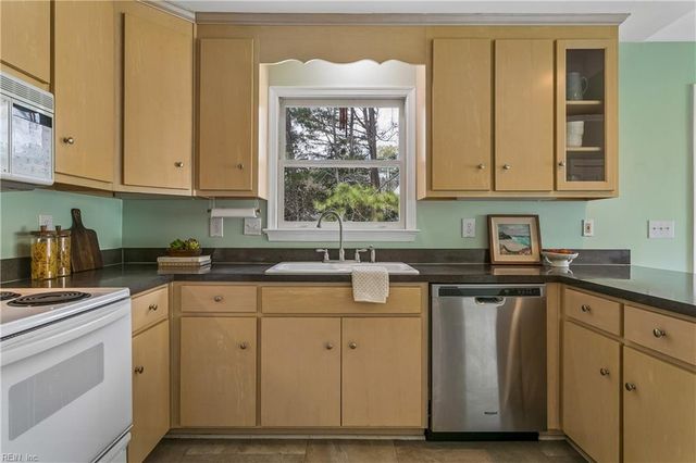 3005 E Bay, Williamsburg, VA 23185