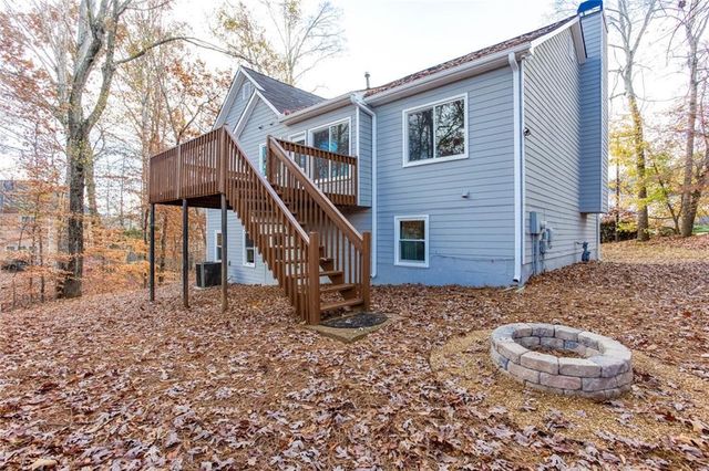 3162 Hadrian Court, Powder Springs, GA 30127