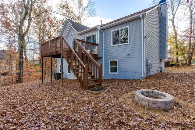 3162 Hadrian Court, Powder Springs, GA 30127