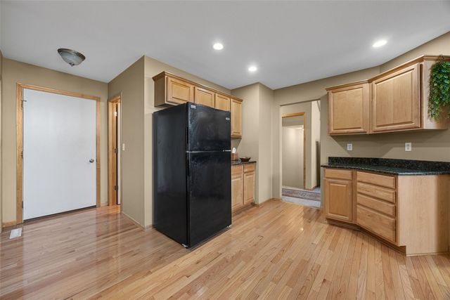 3655 Stoneview Circle SW, Cedar Rapids, IA 52404