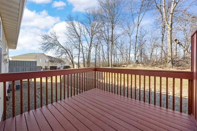 3655 Stoneview Circle SW, Cedar Rapids, IA 52404