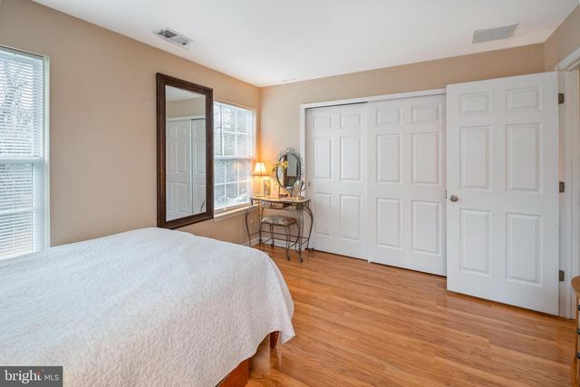 322 FOUNTAYNE LN, Lawrence, NJ 08648