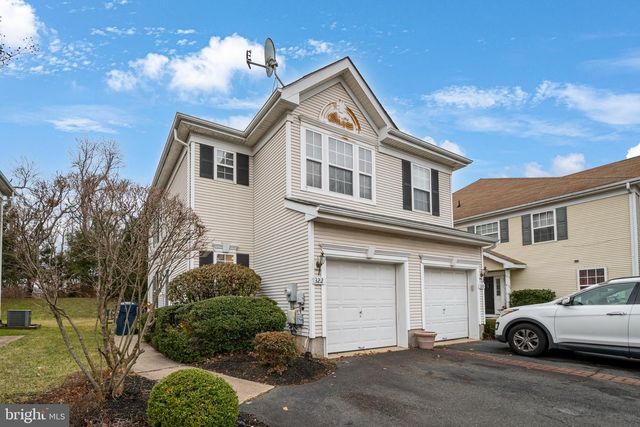 322 FOUNTAYNE LN, Lawrence, NJ 08648