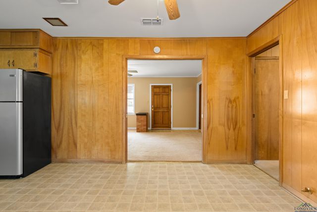 10870 S MAIN ST, Overton, TX 75684