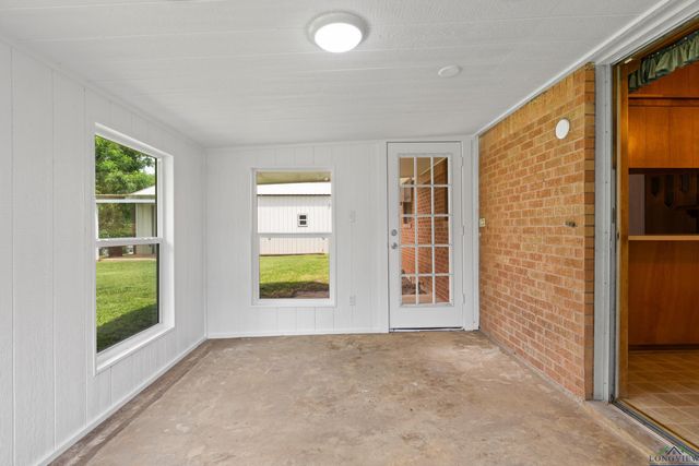 10870 S MAIN ST, Overton, TX 75684