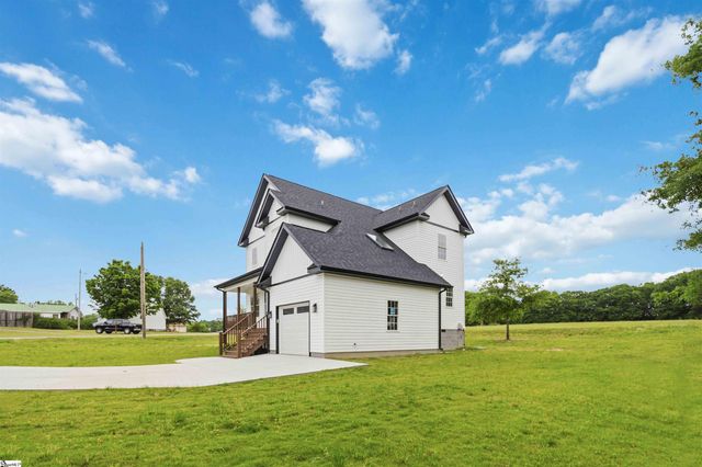 305 Tribble Street, Honea Path, SC 29654