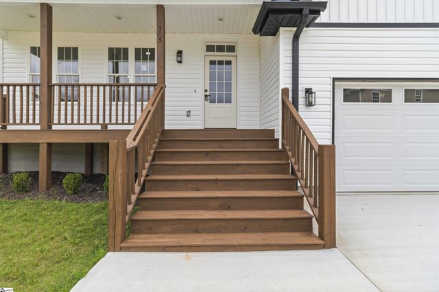 305 Tribble Street, Honea Path, SC 29654