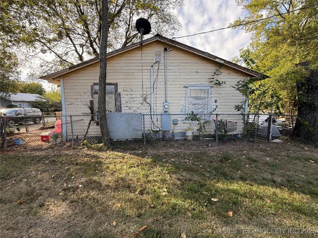 413 M NE, Ardmore, OK 73401