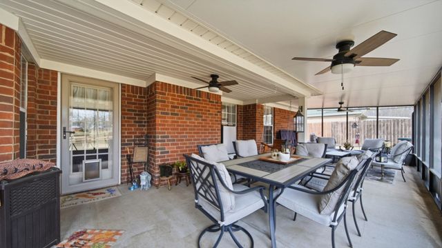 37 KILKENNY DR, Munford, TN 38058