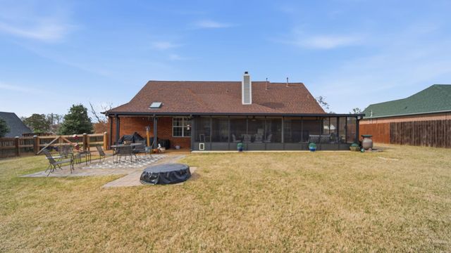 37 KILKENNY DR, Munford, TN 38058