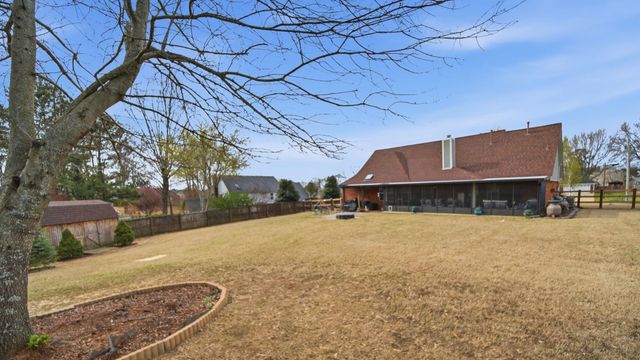 37 KILKENNY DR, Munford, TN 38058